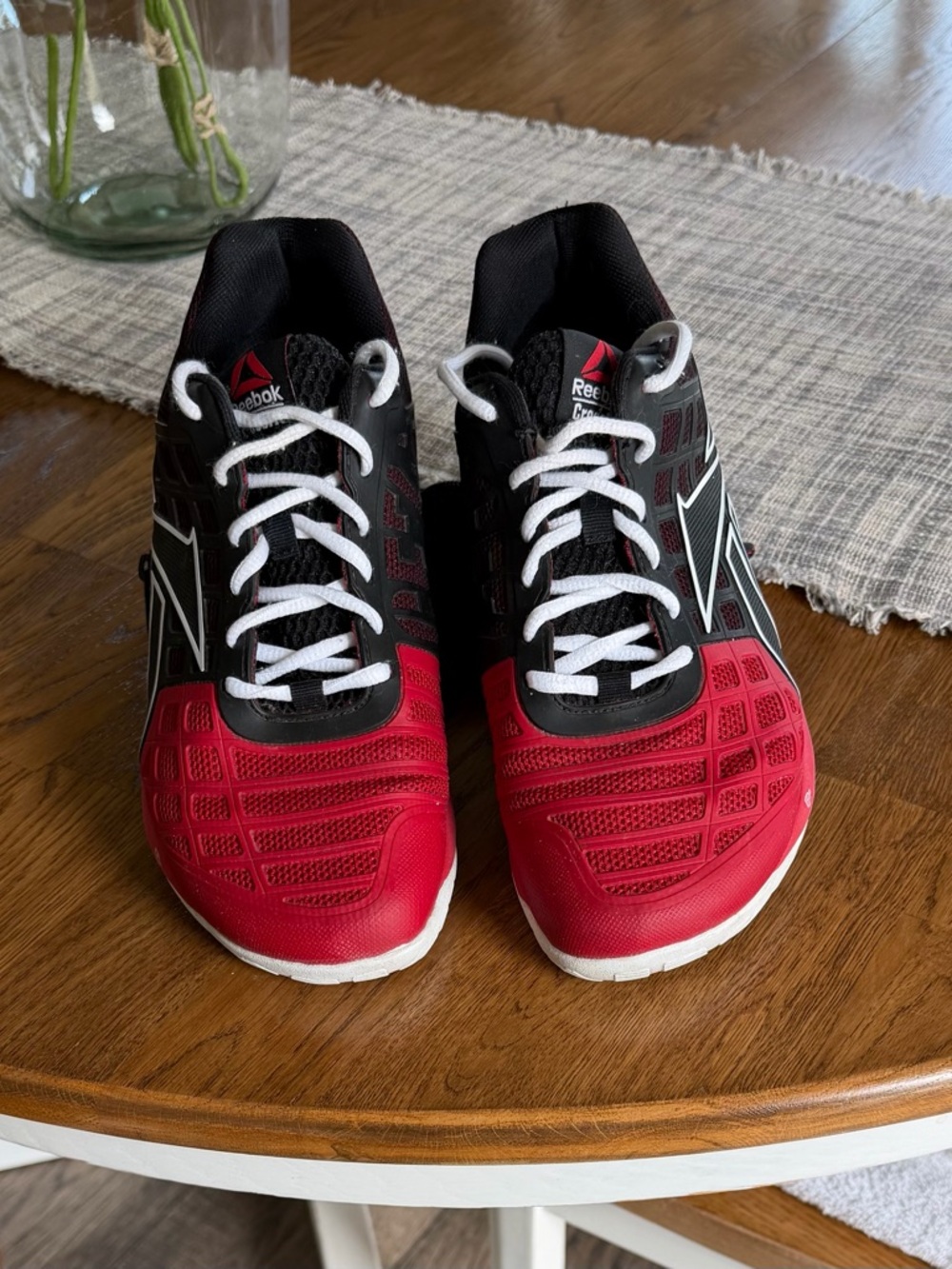 WOMENS REEBOK CROSSFIT SHOES. NANO 7’S  SZ.9.5 RED & BLACK